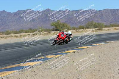 media/Mar-24-2025-Moto Forza (Mon) [[57ce5c5cff]]/1-Advanced Group/Session 3 (Turn 6 Inside)/